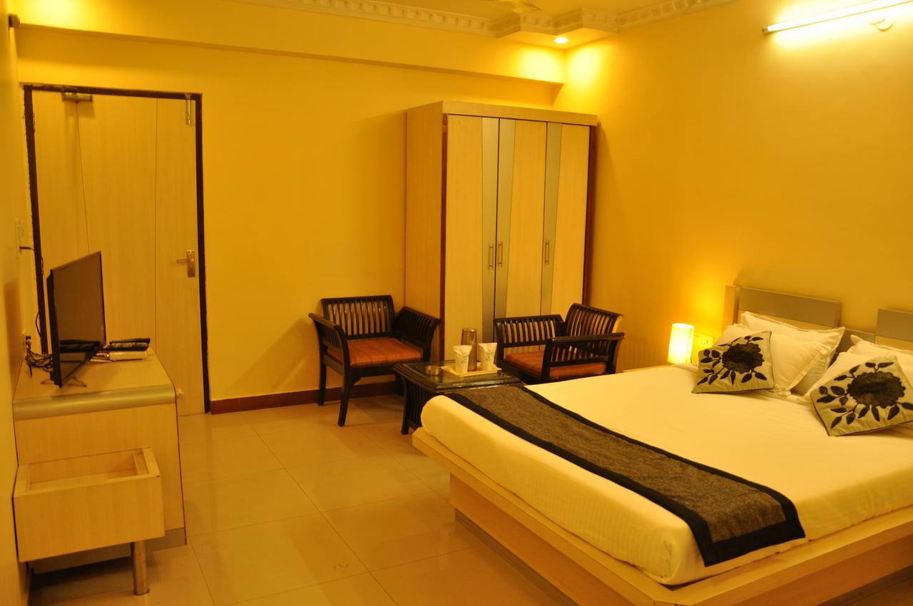 Hotel Kuber Palace Ranchi Exterior foto